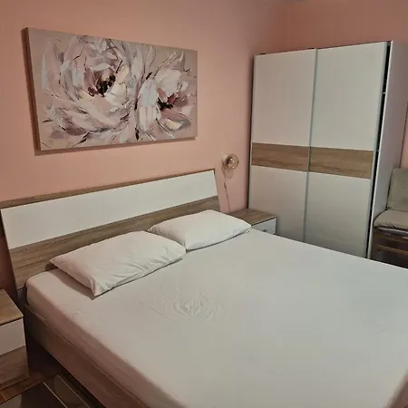 Gojka Miocevic Apartmán *