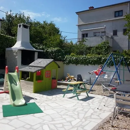 公寓 Gojka Miocevic 比奥格勒·纳·莫鲁