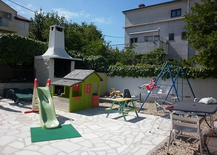 아파트 Gojka Miocevic 비오그라드나모루